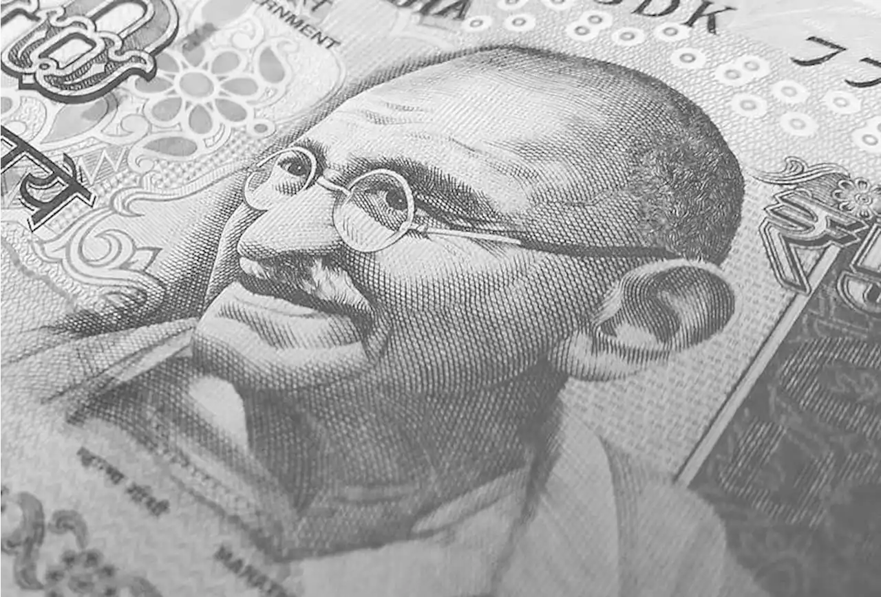 USD/INR Price News: Rupee steadies near 81.60 with eyes on India GDP, Fed Chair Powell