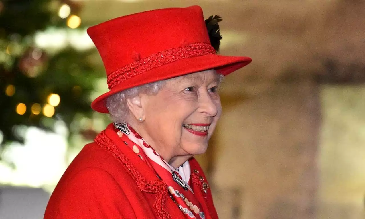 Queen Elizabeth II's favourite estate extends Christmas invitation to public sleep