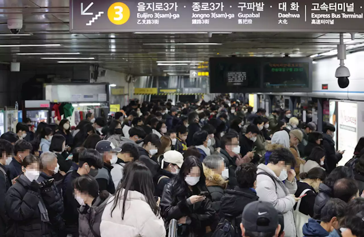 [속보]서울교통공사 노사 협상 ‘극적 타결’…출근길 지하철 정상운행