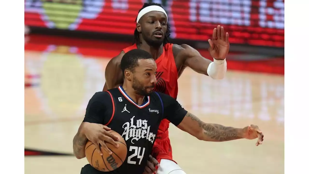 Norman Powell, Clippers surge past Blazers with big 4th quarter