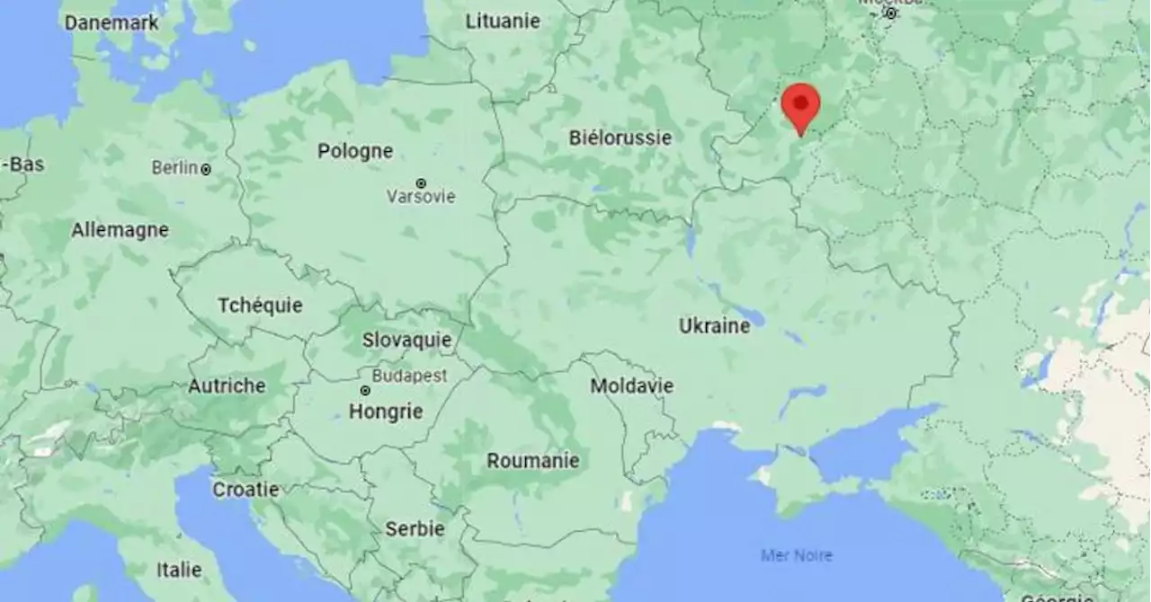 Un dépôt pétrolier en feu dans une région russe à la frontière avec l'Ukraine