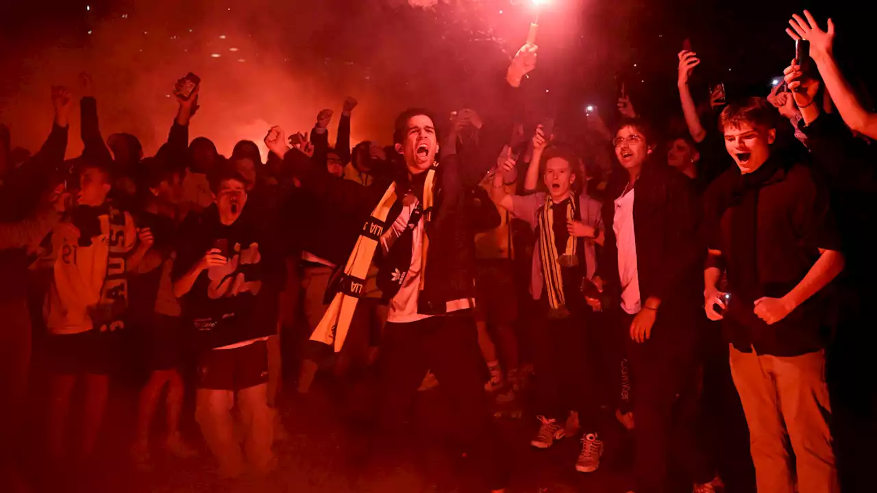 Même à 4h du matin, les Australiens étaient en feu à Melbourne pour voir leur pays se qualifier