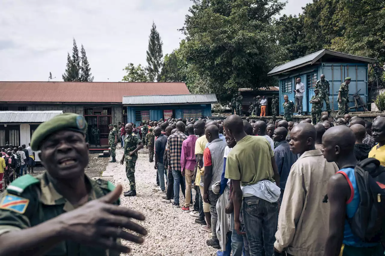 RDC : face au M23, des jeunes «volontaires» au soutien de l’armée régulière