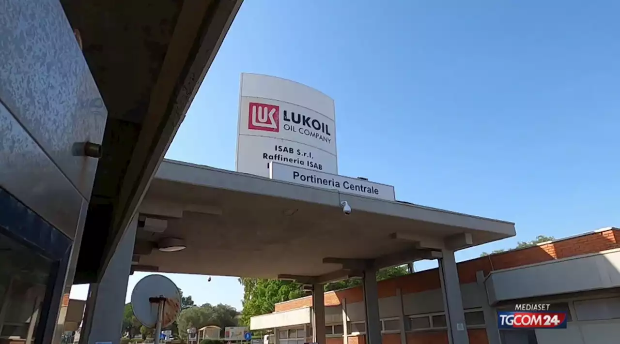 Lukoil Priolo, spunta l'ipotesi di amministrazione fiduciaria della raffineria