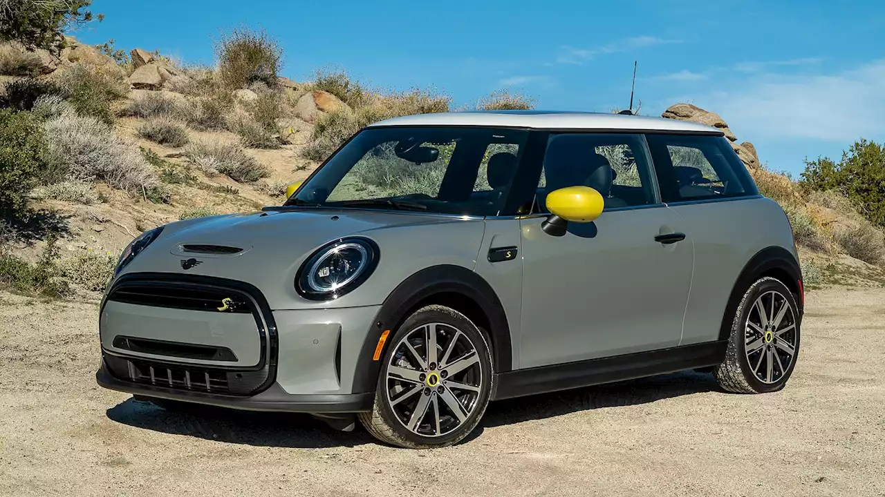 2023 Mini Cooper SE First Drive Review: An Electric Hatchback