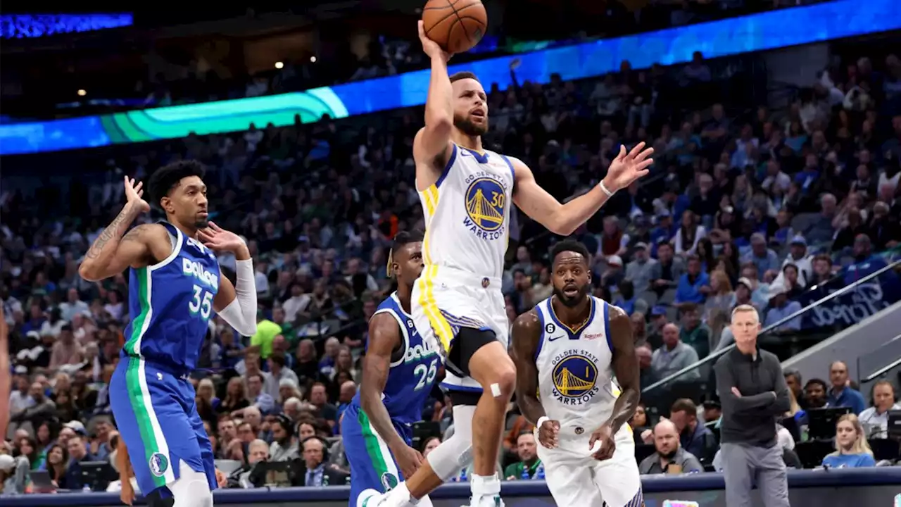 Warriors Observations: Late Steph Curry Travel Hurts Warriors in Loss to Mavs