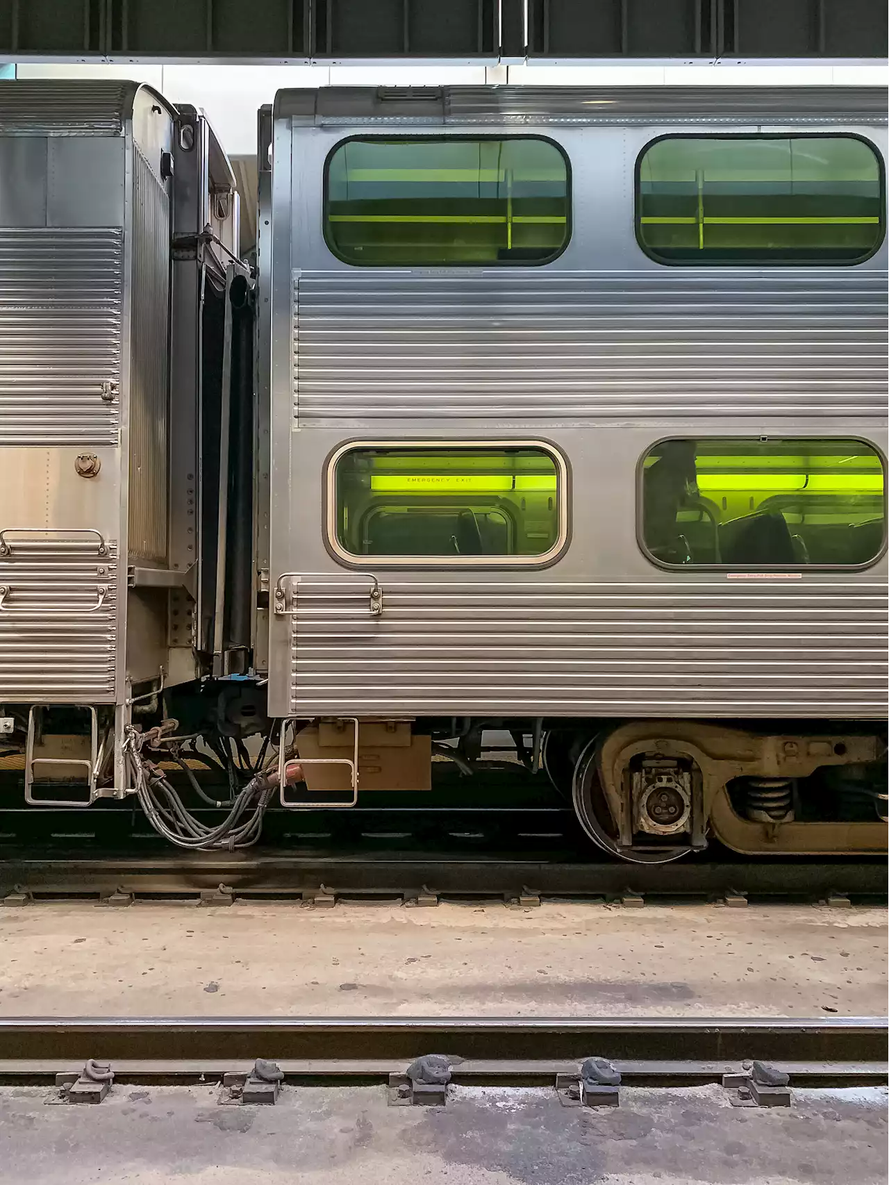 Metra UP-NW Train Strikes Pedestrian Near Arlington Heights; ‘Extensive Delays' Expected