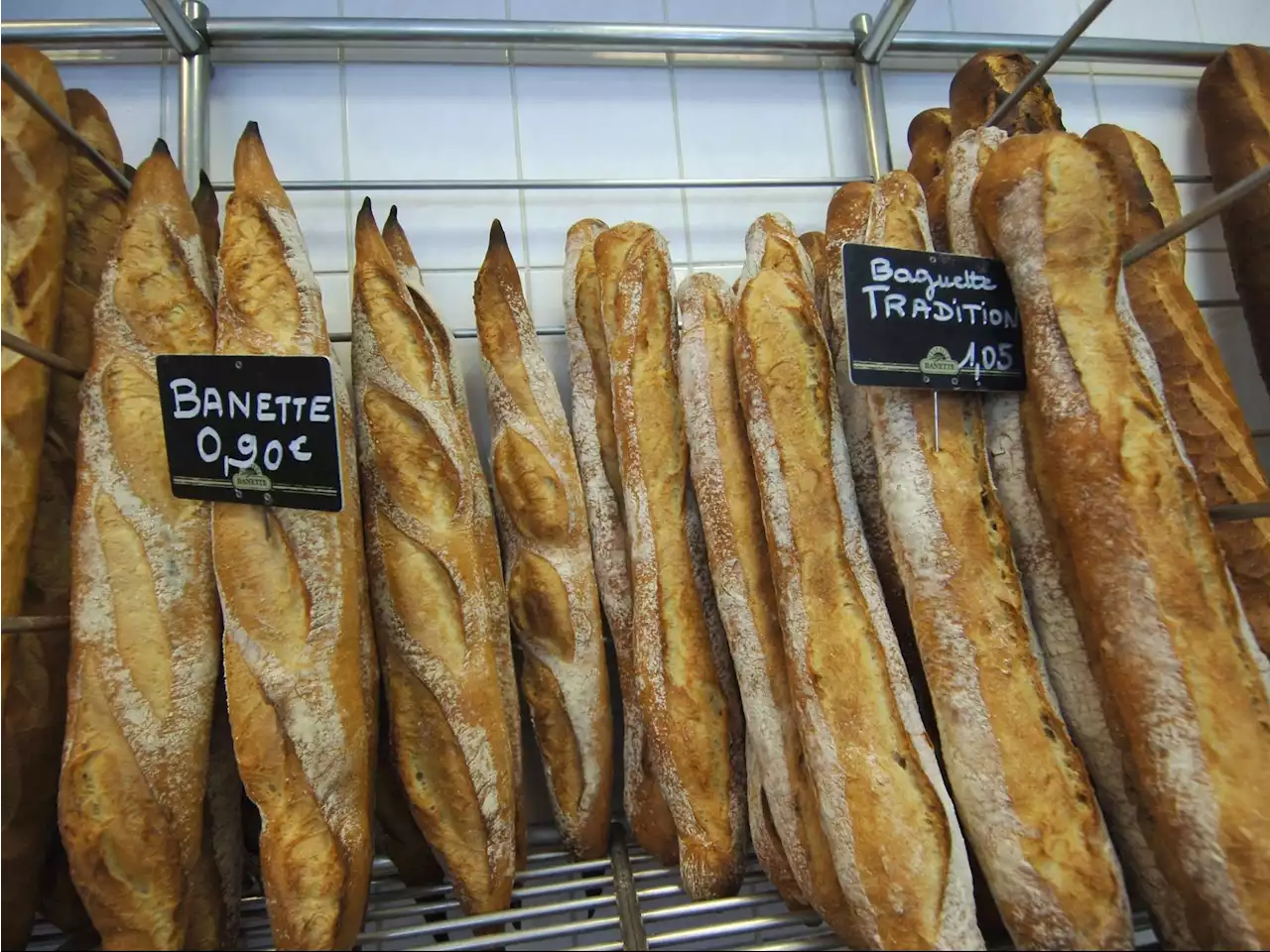 French baguette added to UNESCO heritage list