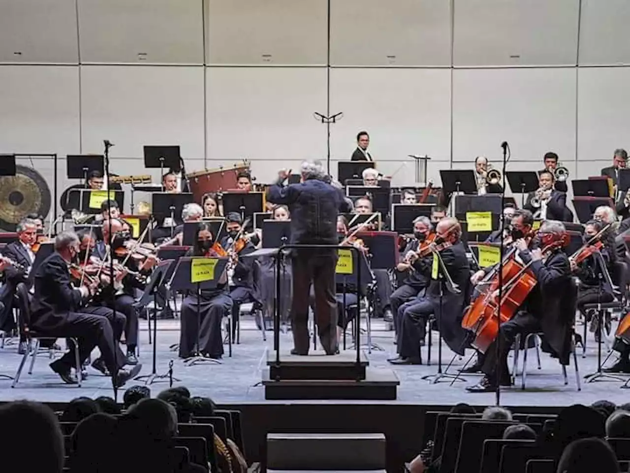 UG destina recurso en creación de nueva orquesta aún con pagos pendientes a OSUG