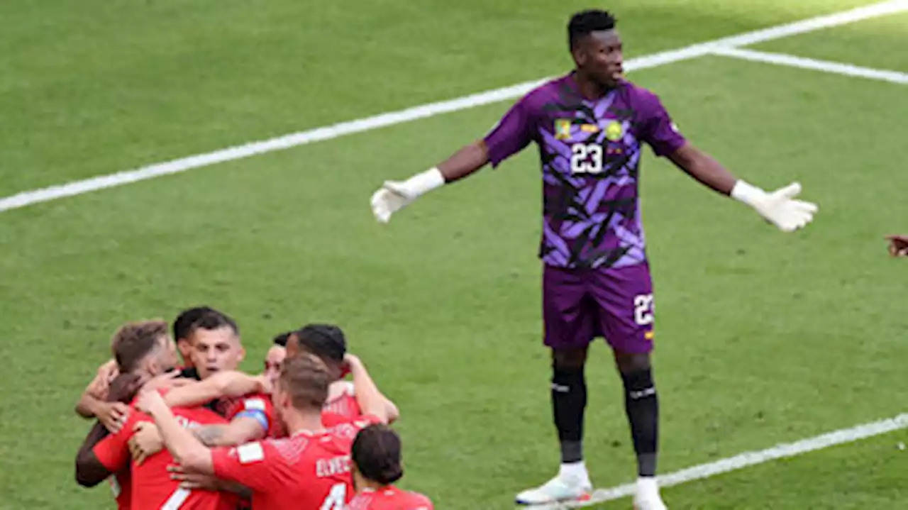 Goleiro de Camarões se pronuncia após corte da Copa do Mundo: 'Difícil de assimilar'