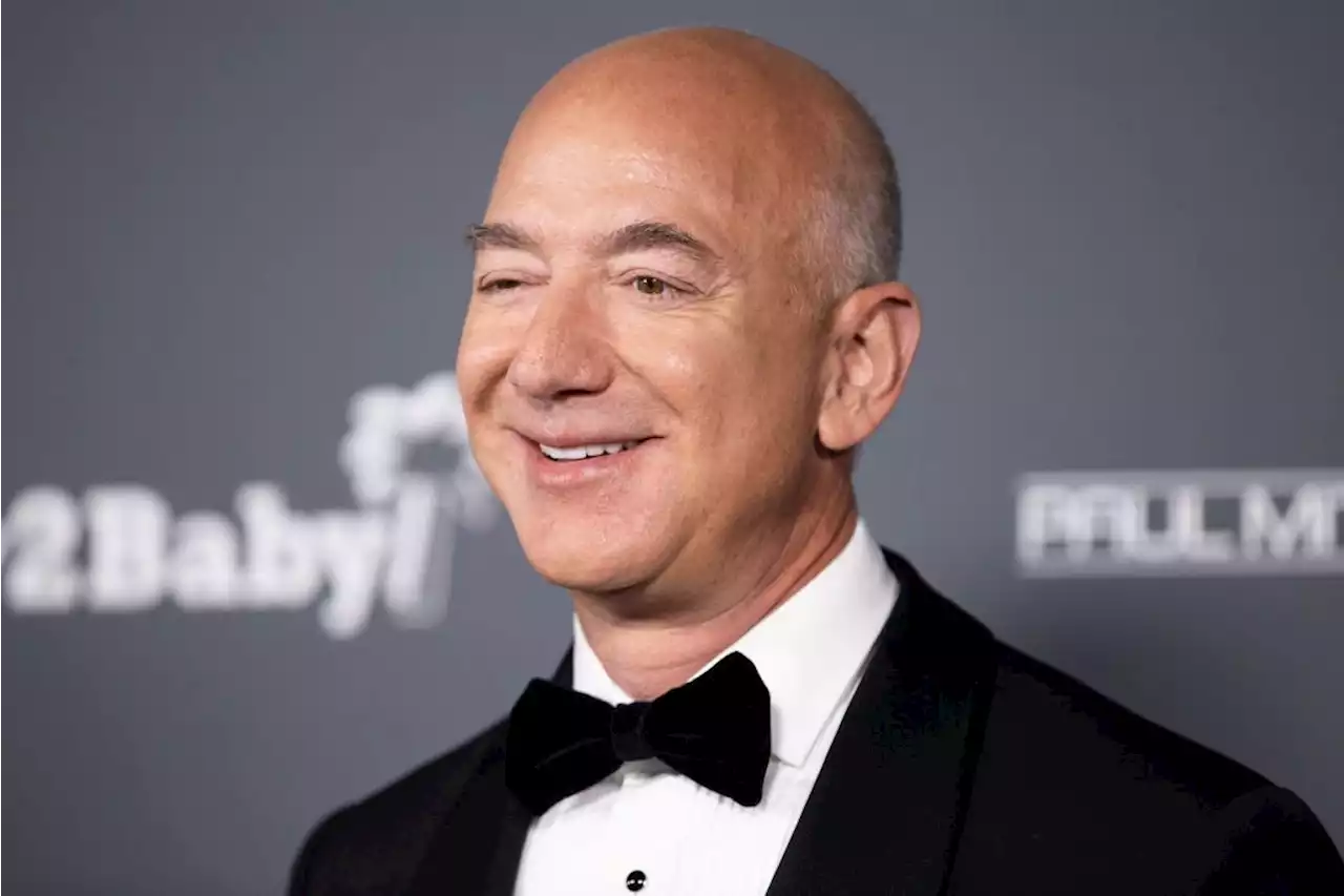 SPORTING CHANCE: Jeff Bezos may bid on NFL’s Washington Commanders with Jay-Z