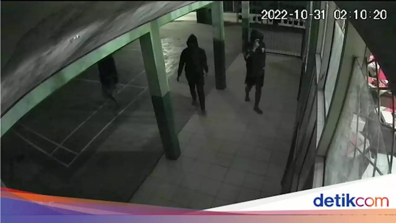 Memburu 'Gangster' Pencuri di SD Bogor Usai CCTV Dihapus Pelaku