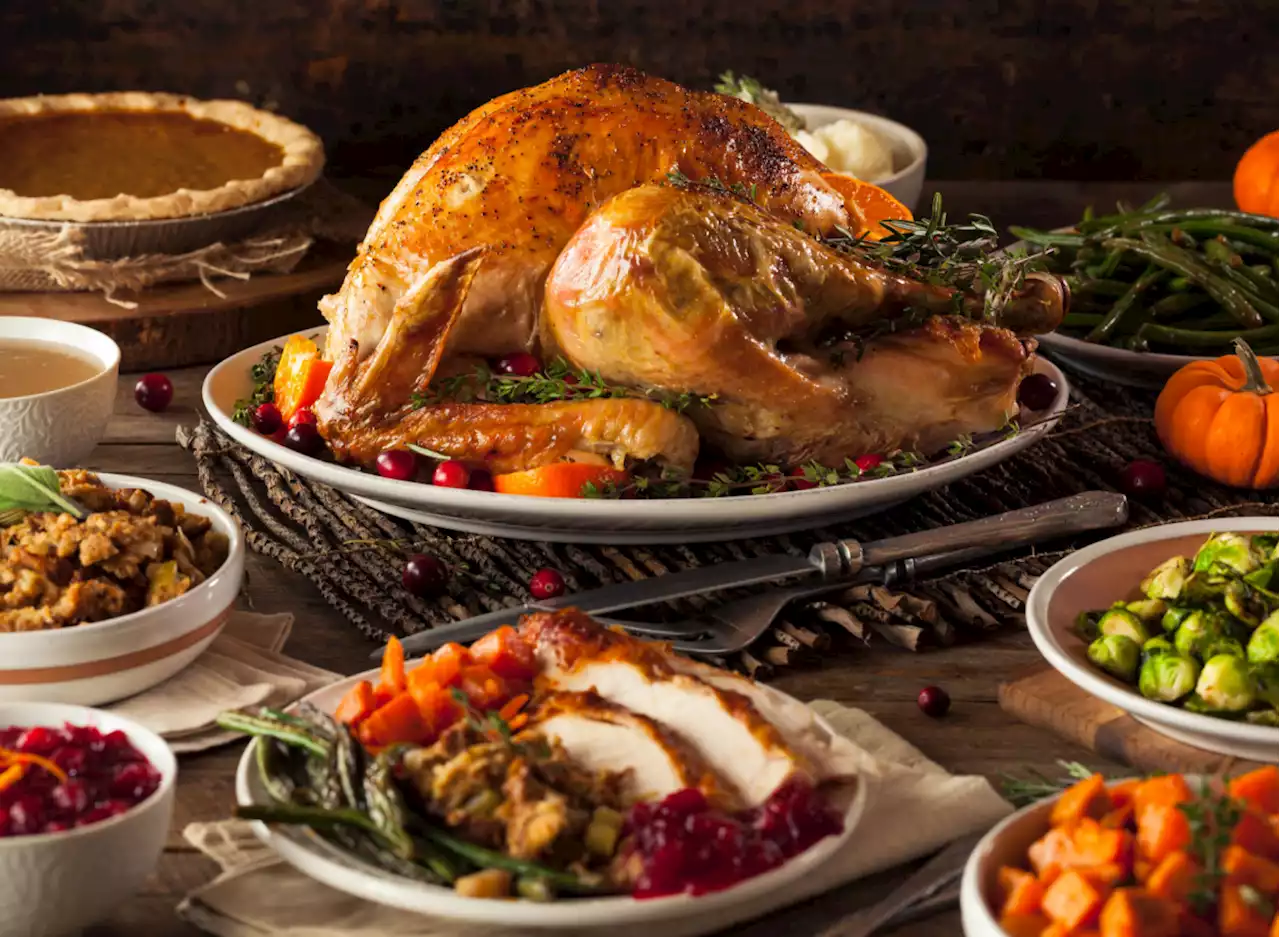 Thanksgiving Discounts: Three Grocery Chains Rolling Back Prices This Year