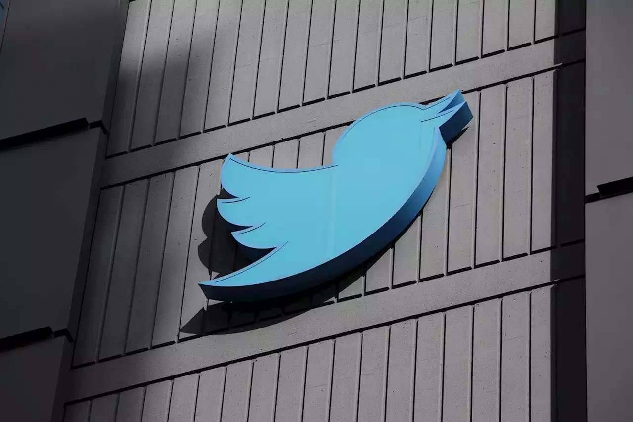 Twitter sued by employees amid mass layoffs | Engadget