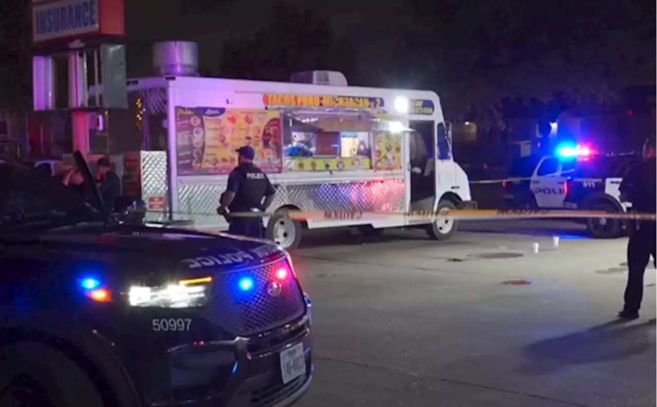 Taco truck employee critically injured in shooting in southwest Houston, police say