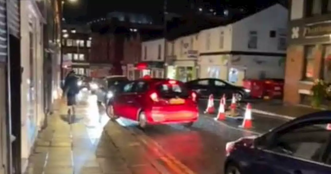 Town centre chaos as drivers get stuck in new one-way system and mount kerb