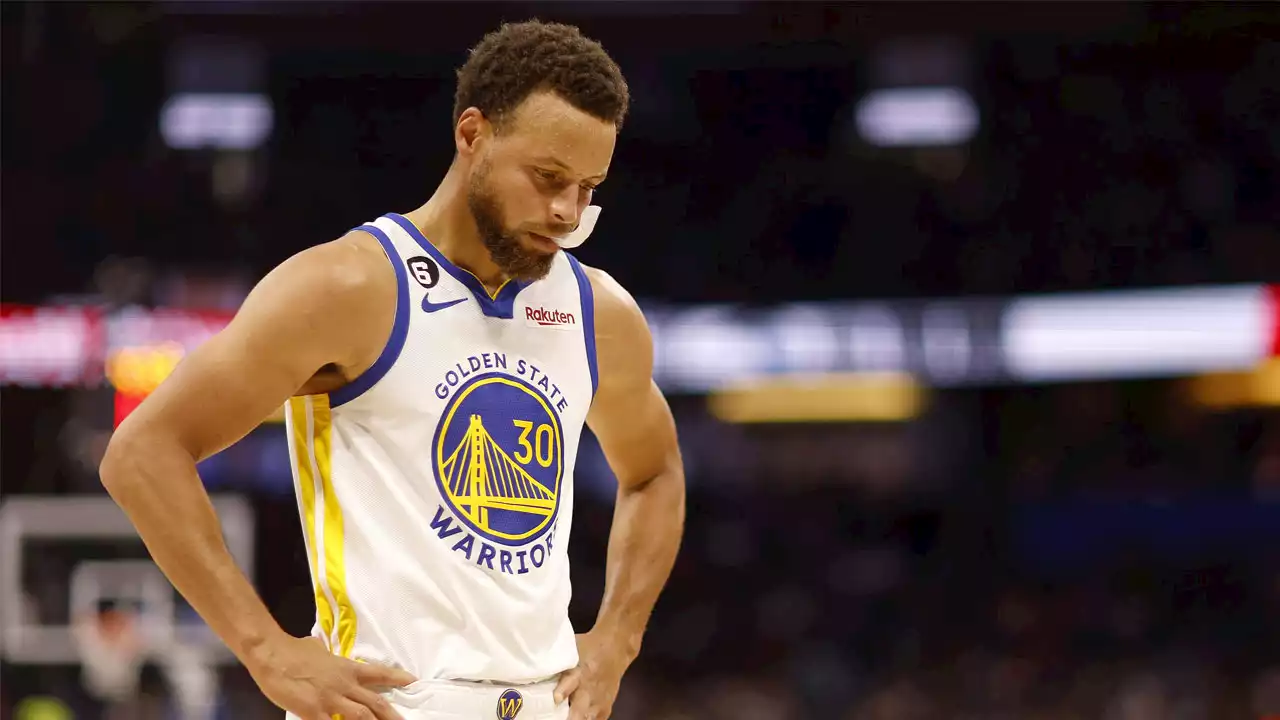 Warriors Observations: Steph Curry's Season-High Wasted in Loss to Magic