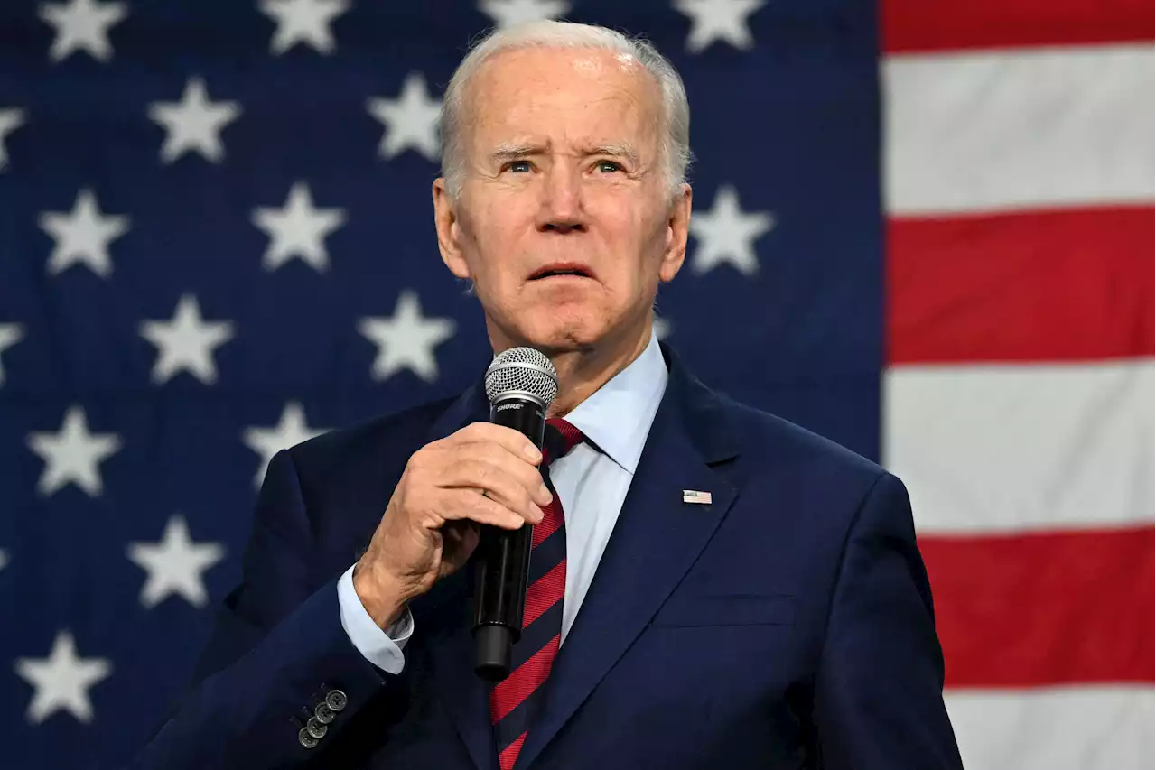 As Obama stumps for struggling Democrats, Biden and team muddle the message