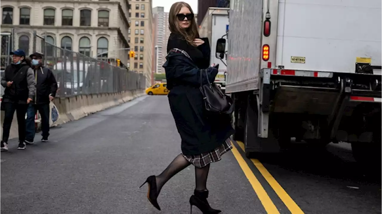 Anna Delvey Is Hosting a Dinner Series in Her NYC Apartment While Under House Arrest