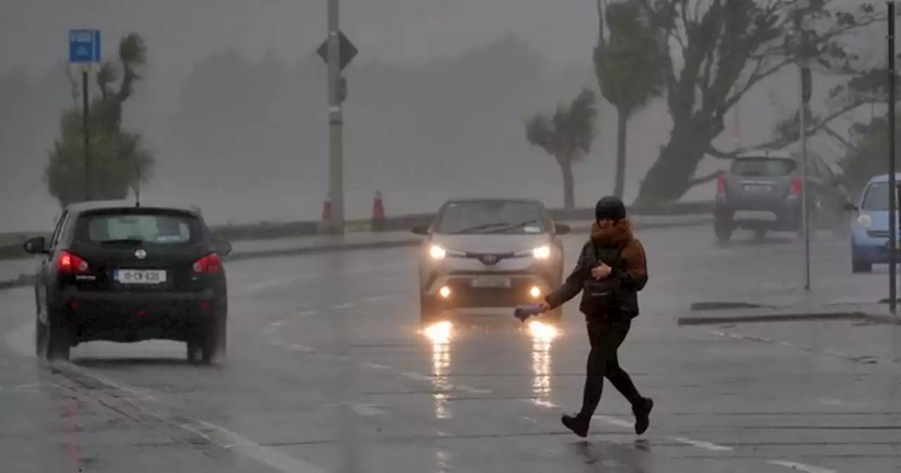 Ireland weather: Met Eireann predicts further rain & thunder storms this weekend