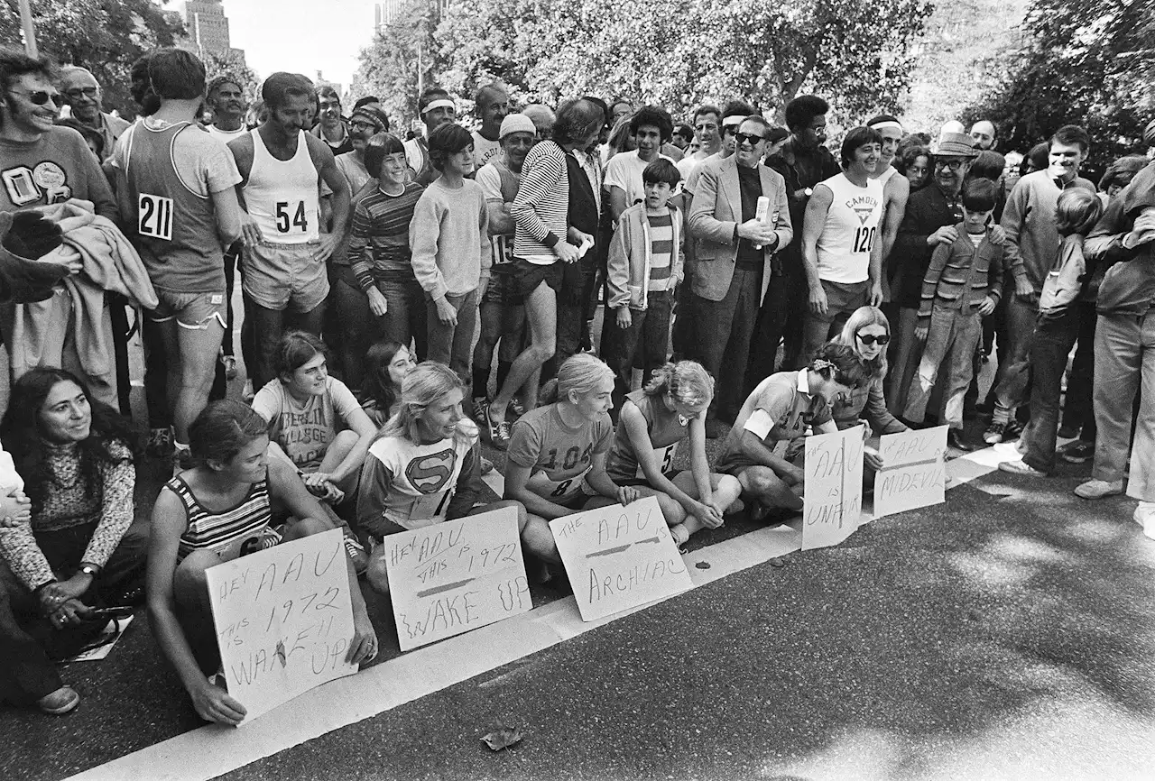 The Story Behind the Photo of a Turning-Point Protest at the NYC Marathon