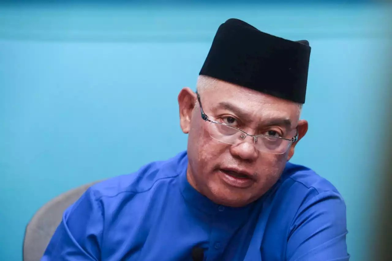 Digugurkan dari Parlimen Tanjung Karang pada PRU15, Noh Omar tetap bersama BN