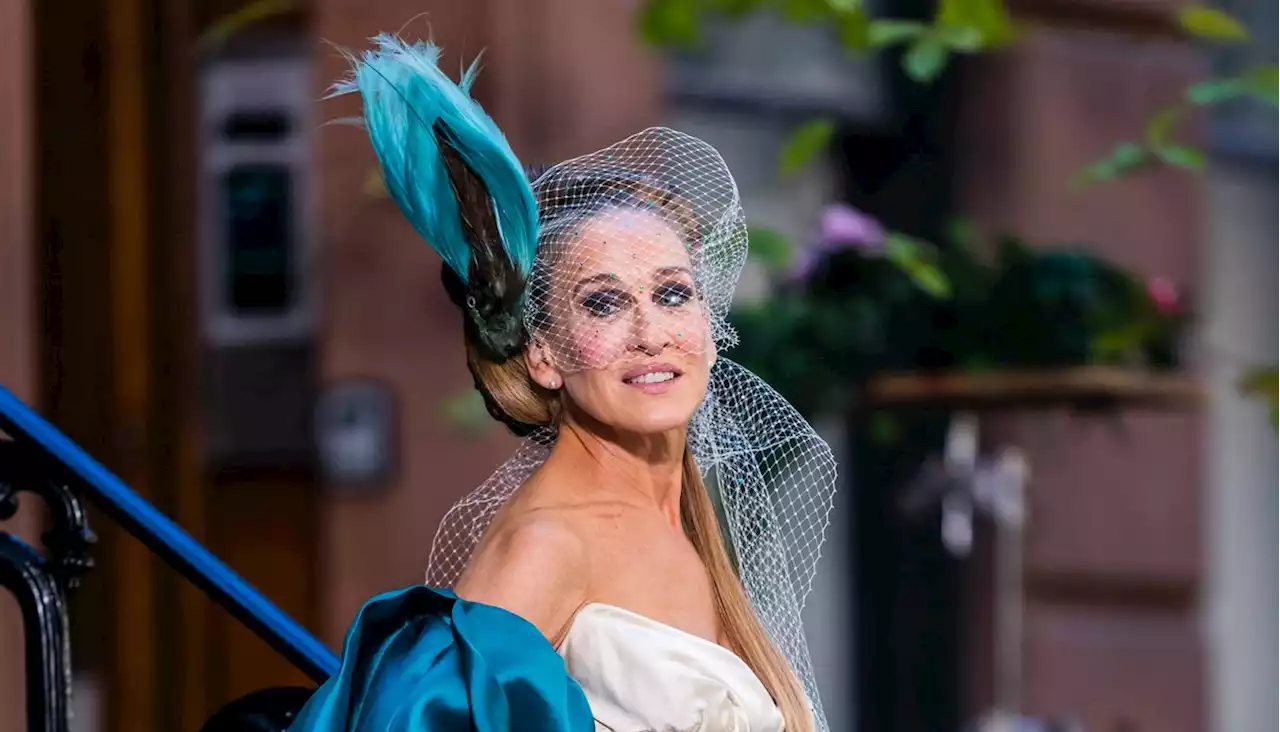 Sarah Jessica Parker Just Brought Back Carrie's Most Iconic Look Of All Time