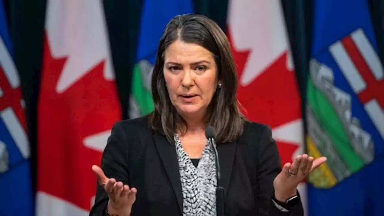 ANALYSIS | Danielle Smith talks Ottawa. Albertans have health and inflation on their minds | CBC News