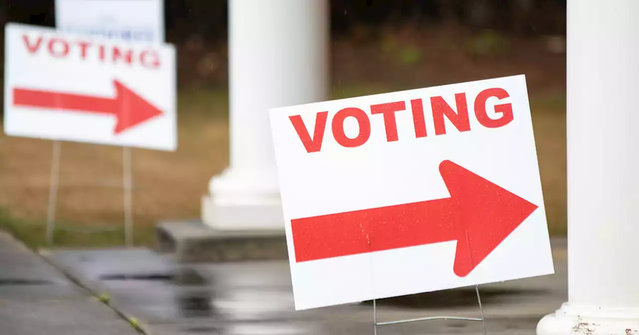 Early voters brave severe weather in Dallas to cast their ballots