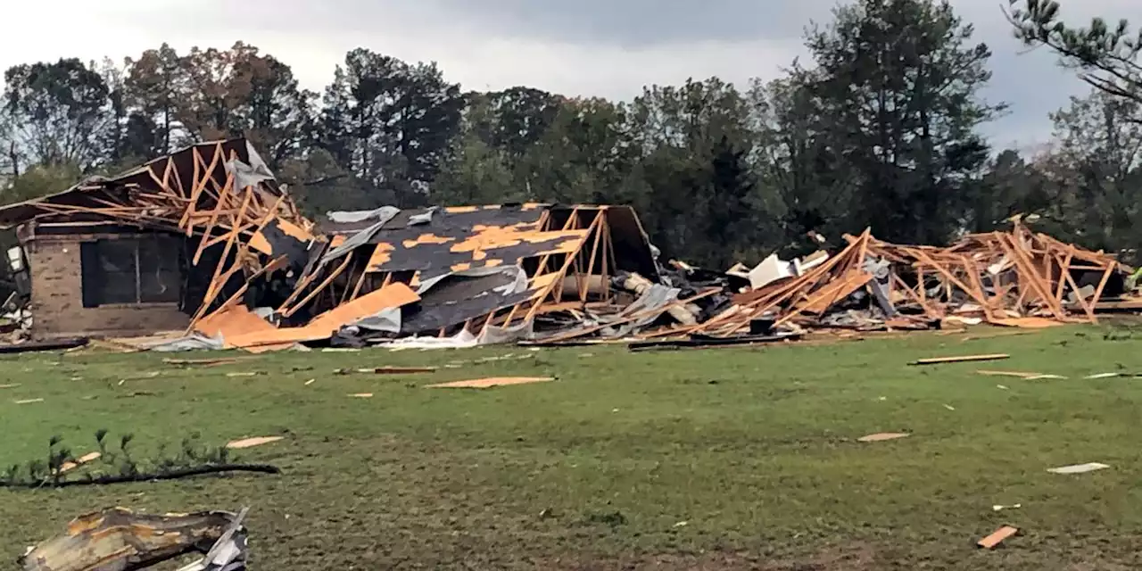 Tornadoes rip through parts of Texas, causing injuries