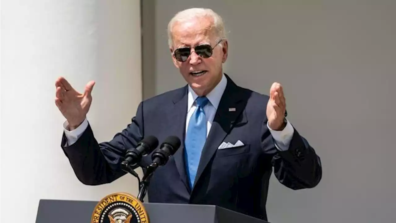 Joe Biden Angkat Bicara soal Akuisisi Twitter oleh Elon Musk