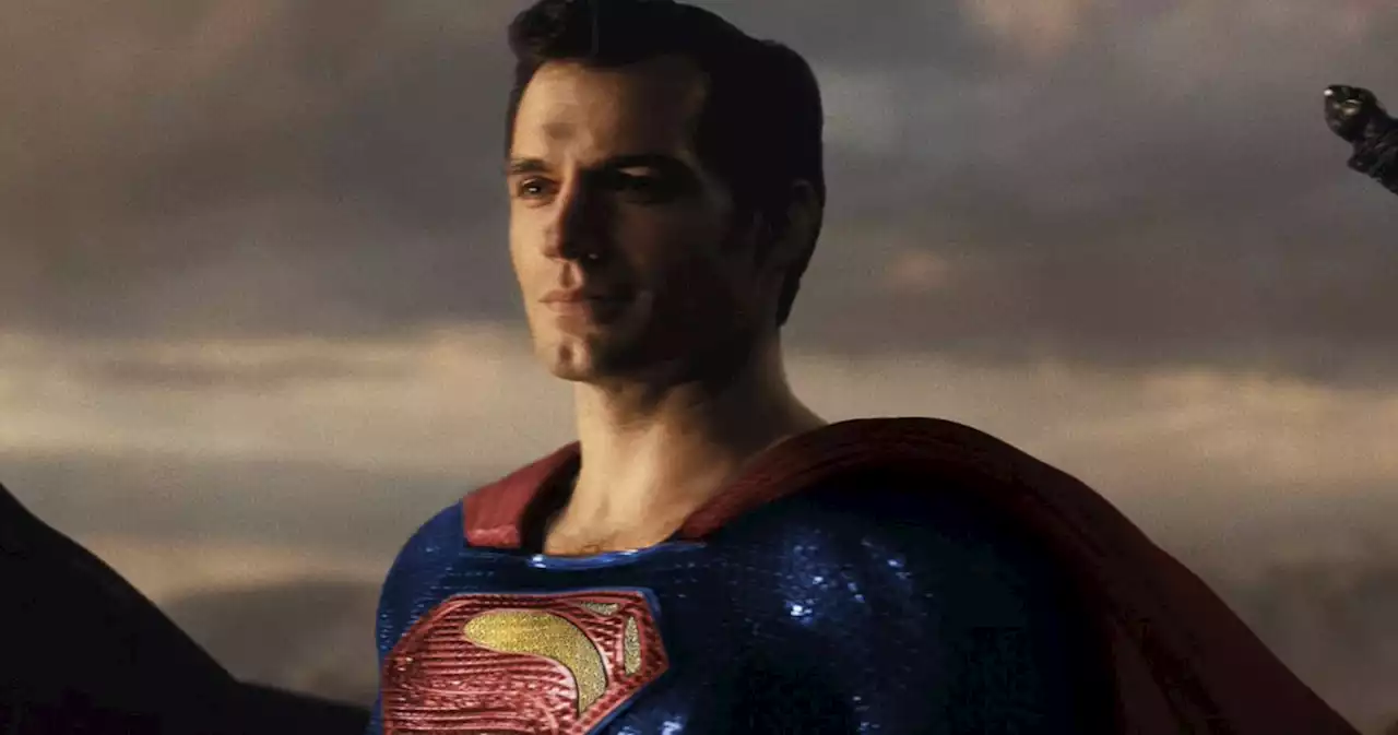 Henry Cavill Held Onto Superman Role in His Heart Even When It Was Outside His Control