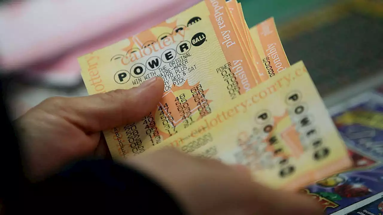 Powerball: Record jackpot of $1.6 billion up for grabs in Saturday's drawing