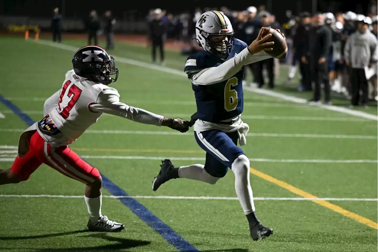 West Ranch football’s defense shines in playoff win over St. Pius