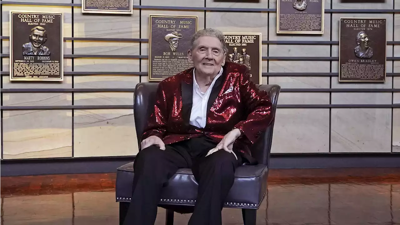 Family, Fans Bid Adieu to Music Icon Jerry Lee Lewis