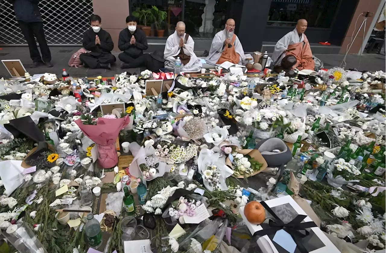 Candlelight vigils to mourn South Korea Halloween disaster victims | News24