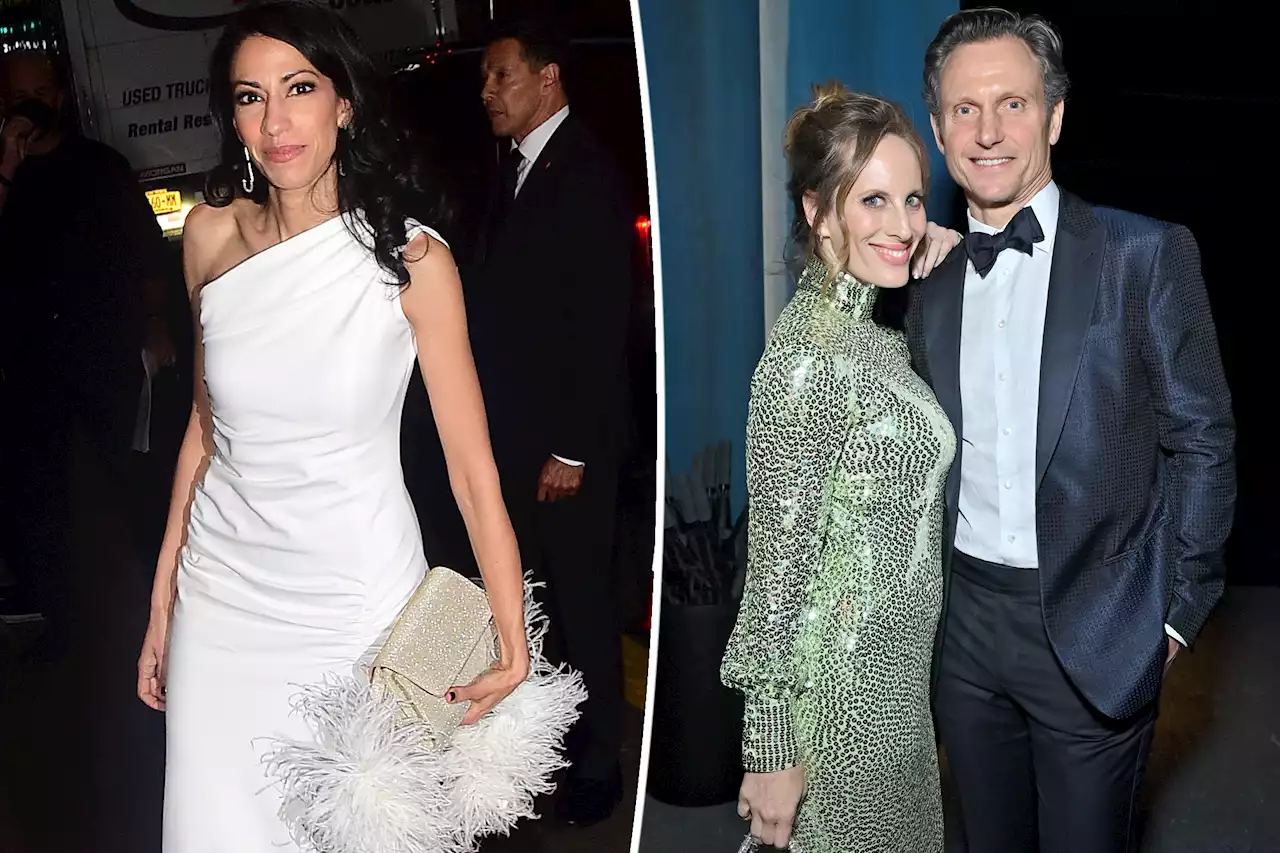 Huma Abedin, ‘Scandal’ president Tony Goldwyn have dinner at hotspot