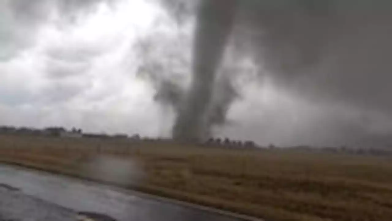 Tornadoes hit Oklahoma and Texas with one death reported