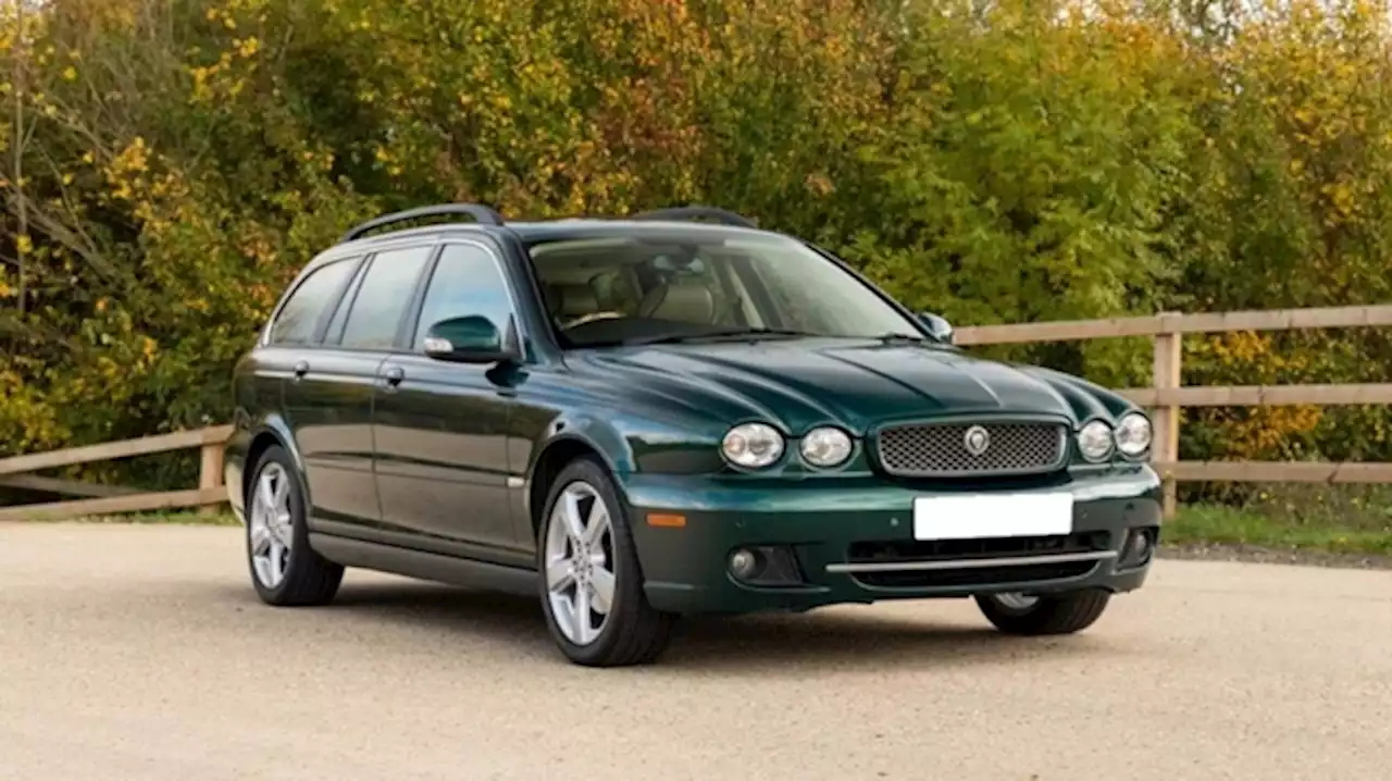 Queen Elizabeth’s Personal Jaguar X-Type Estate Is Heading to Auction