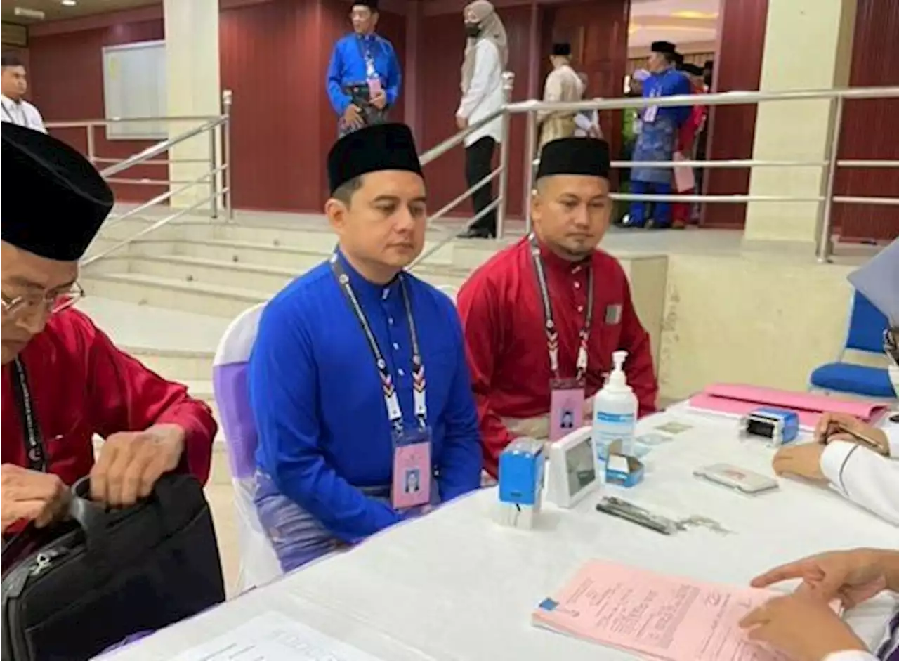 GE15: Atmosphere calm and cordial at Najib's old constituency despite five-corner fight