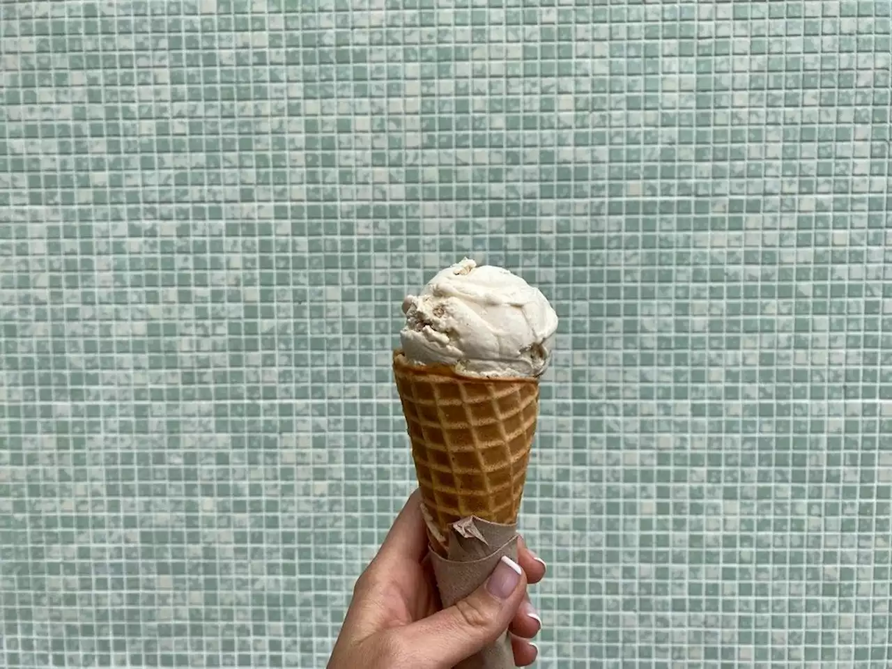 Island grocers attempt to lick ice-cream theft by hiding the product