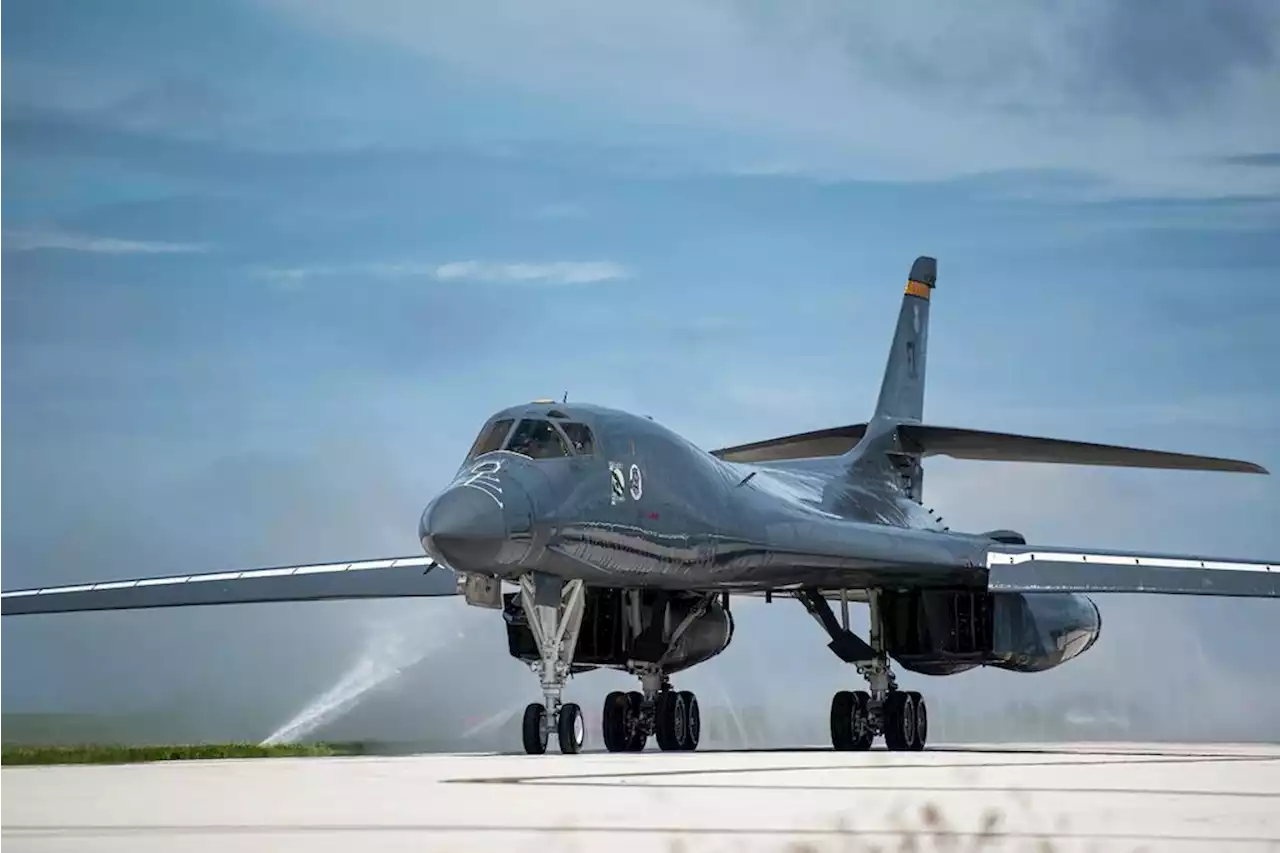 美 전략폭격기 B-1B 한반도 전개…北 도발에 '강력 경고' | 연합뉴스