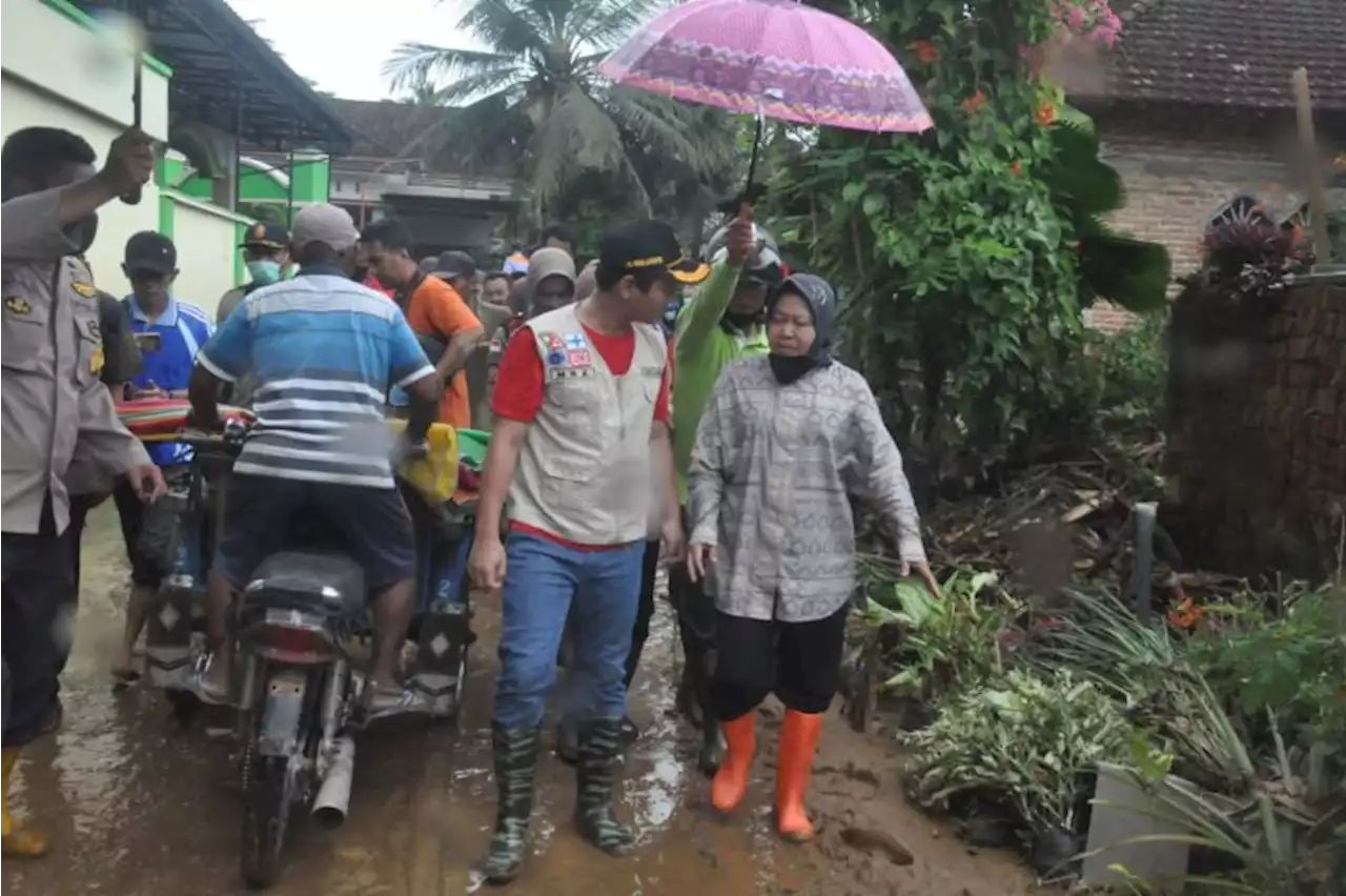 Mensos dirikan empat lumbung sosial tangani bencana di Trenggalek