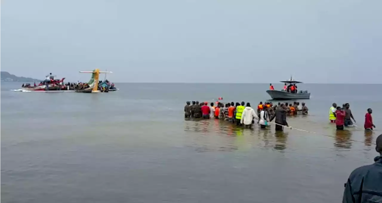 Flugzeug stürzt in den Victoriasee