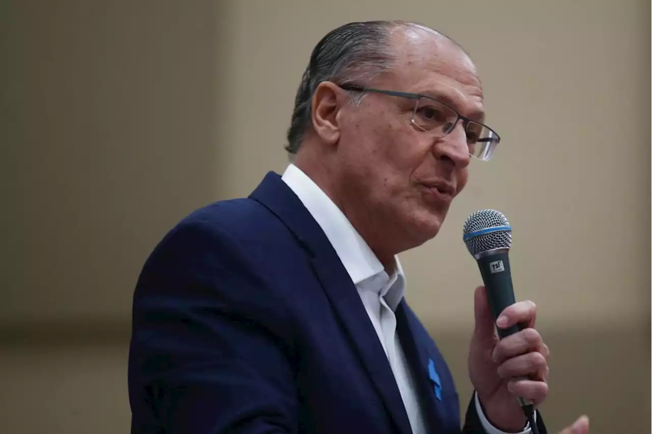 Alckmin se reúne em SP com PT para debater PEC da Transição