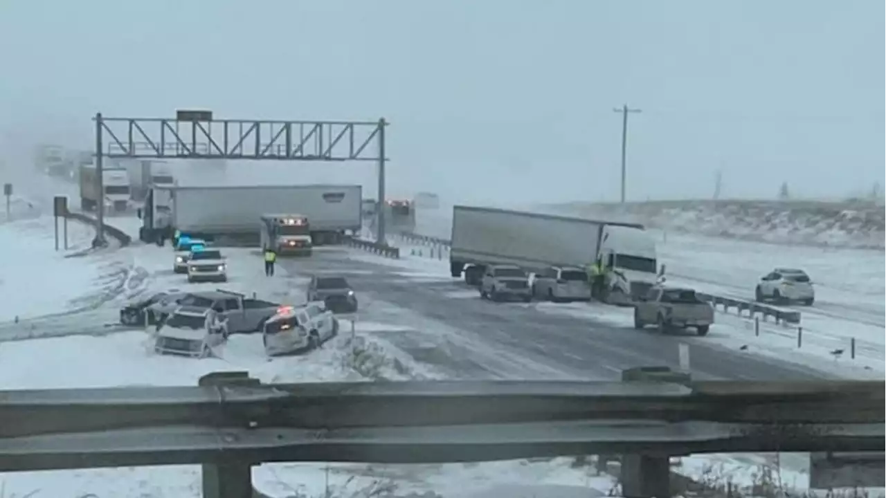 Vehicles in the ditch as bad weather forces closure of QE2 near Olds