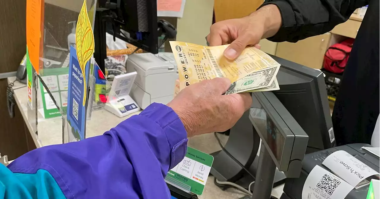 Powerball jackpot up to record $1.9 billion after no winner