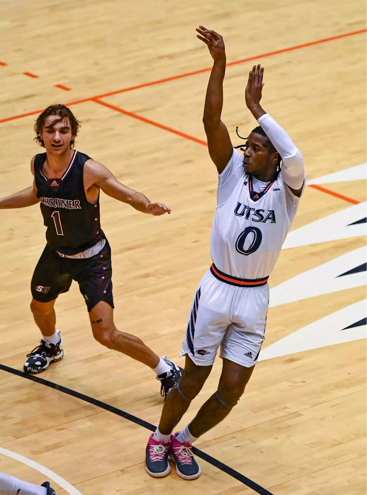 Transfer guards bring fresh spark to UTSA basketball