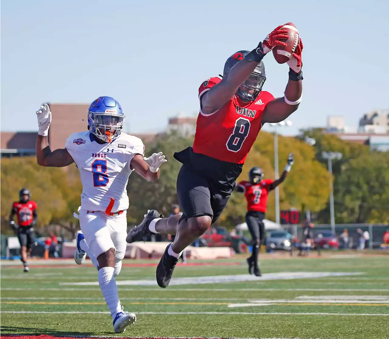 UIW’s Scott fuels rout with 7 TD passes in 70-point half