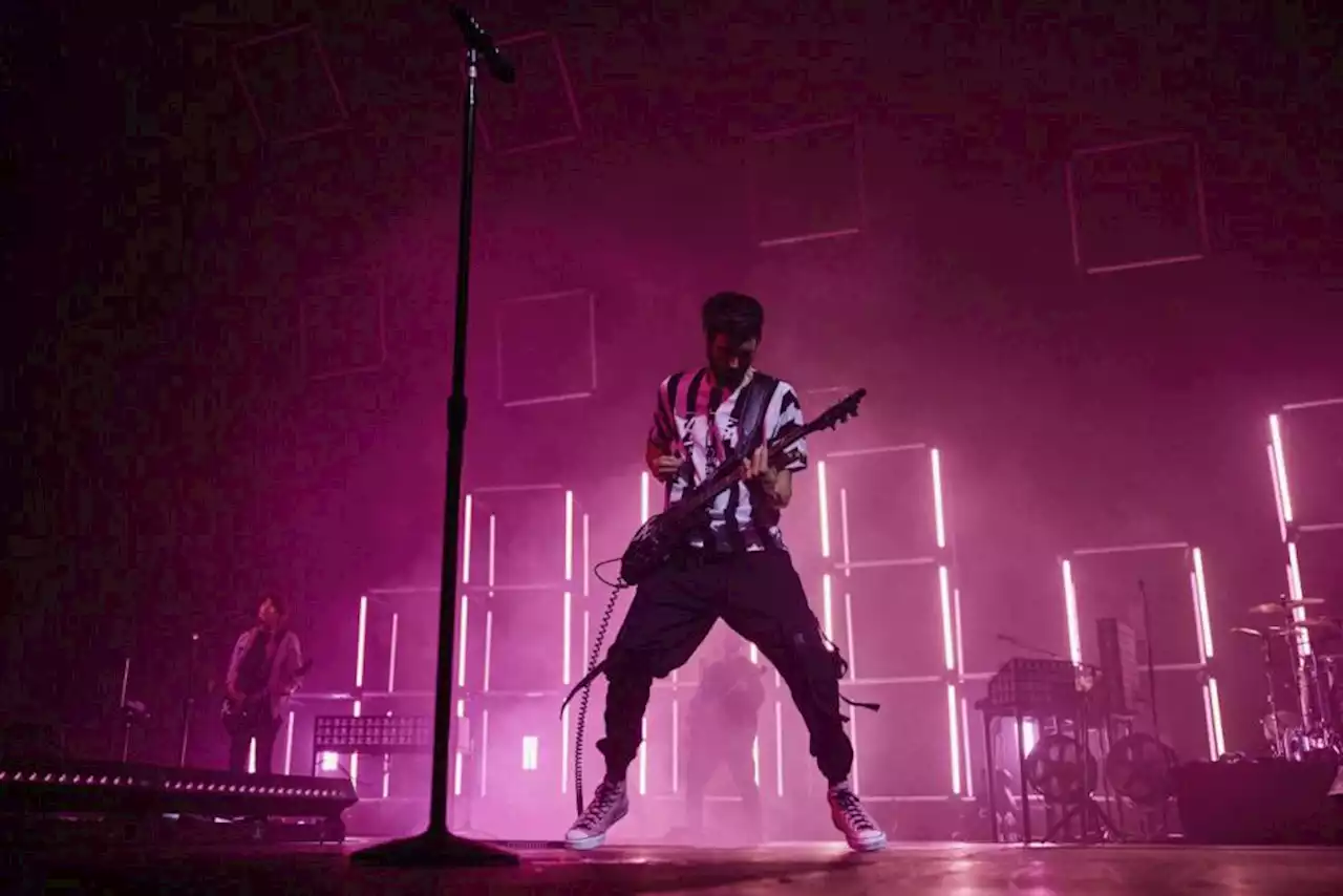 'It’s f***ing mind blowing': Review of Kasabian at the Glasgow Hydro